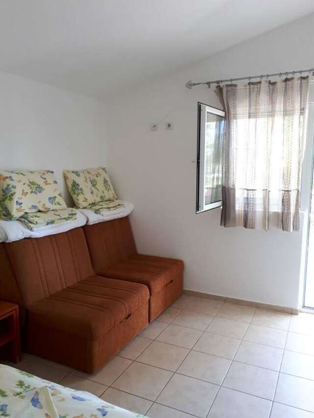 Апартаменты Sobe i Apartmani Miljanić Kaluđerac-20
