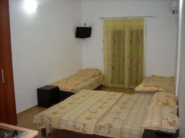 Апартаменты Sobe i Apartmani Miljanić Kaluđerac-7